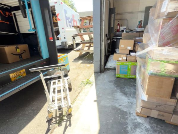 Đơn hàng AA Solutions Logistic