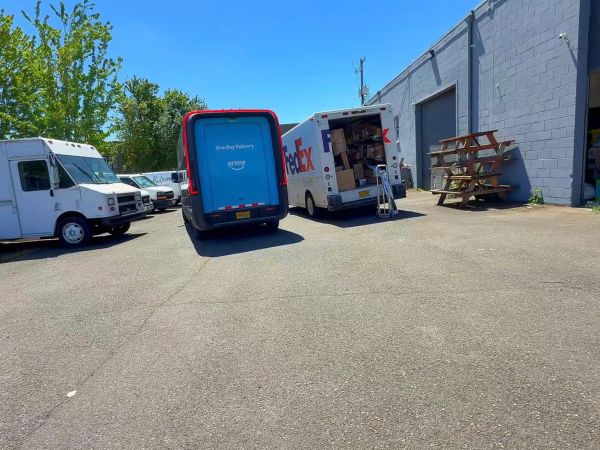 Kho hàng AA Solutions Logistic