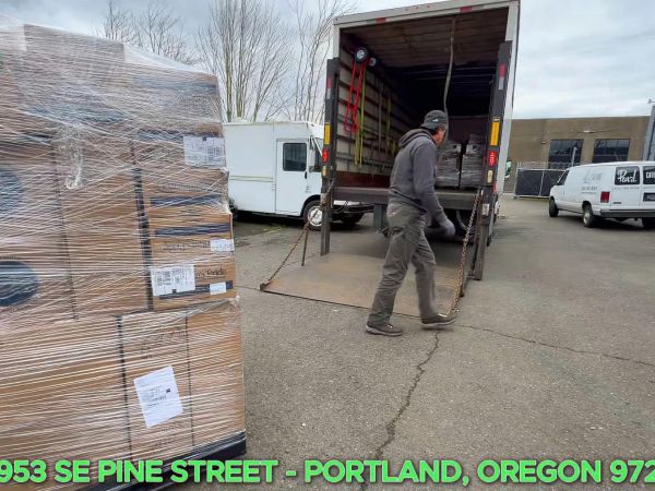 Kho hàng AA Solutions Logistic